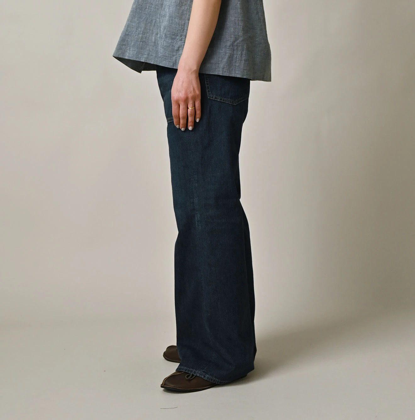 Mugihiko Denim Hippie Bachihime Syou Female Model
