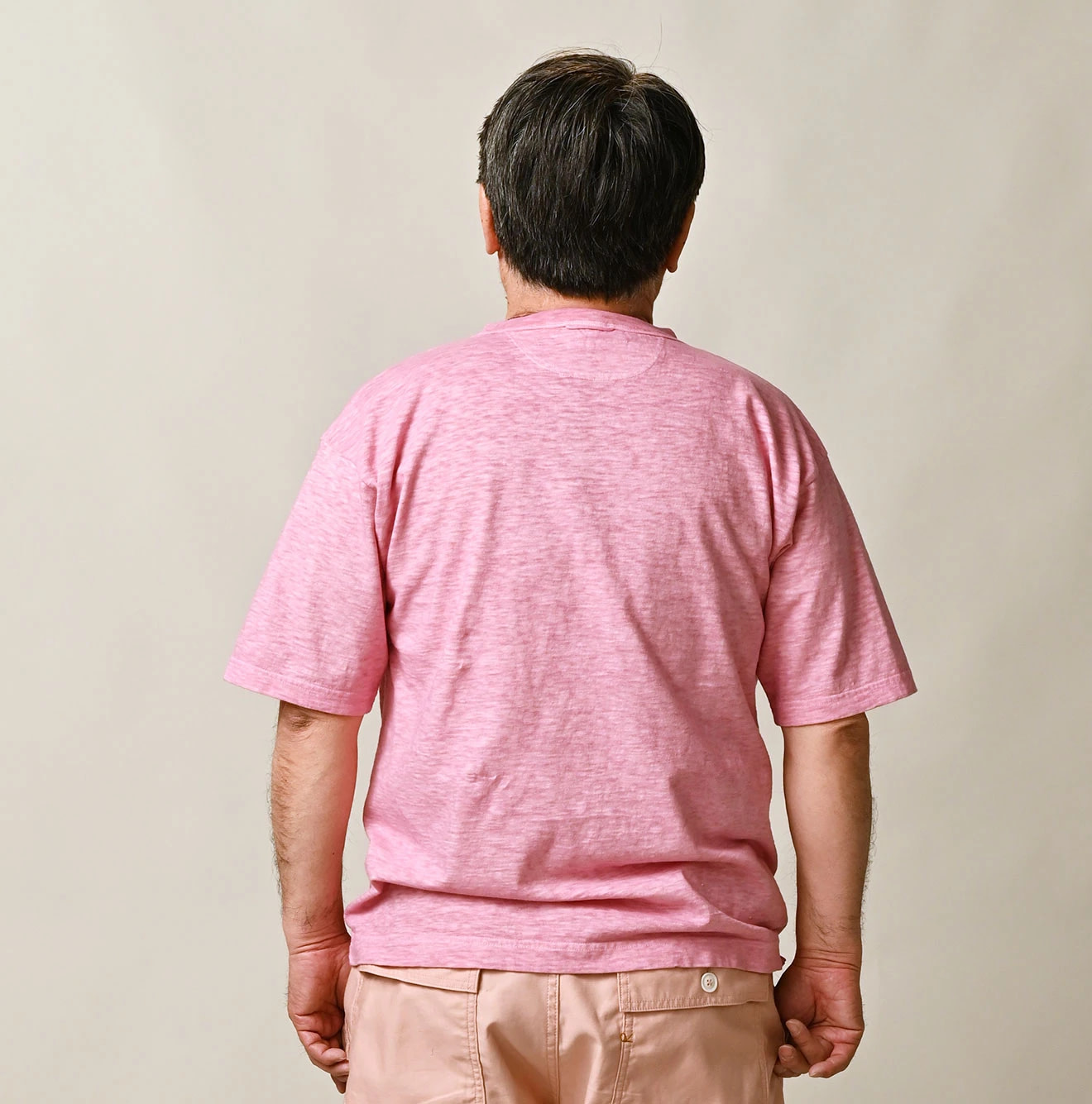 Plant Dyed Tenjiku 45 Star 908 T-shirt Male Model