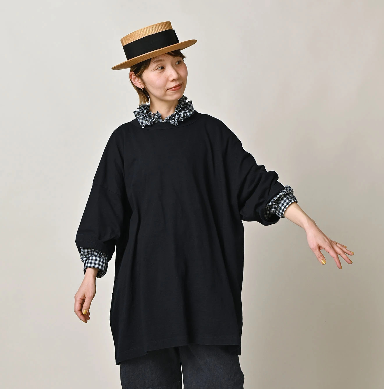 Indigo Tenjiku 9.8 Size Ocean T-shirt Female Model