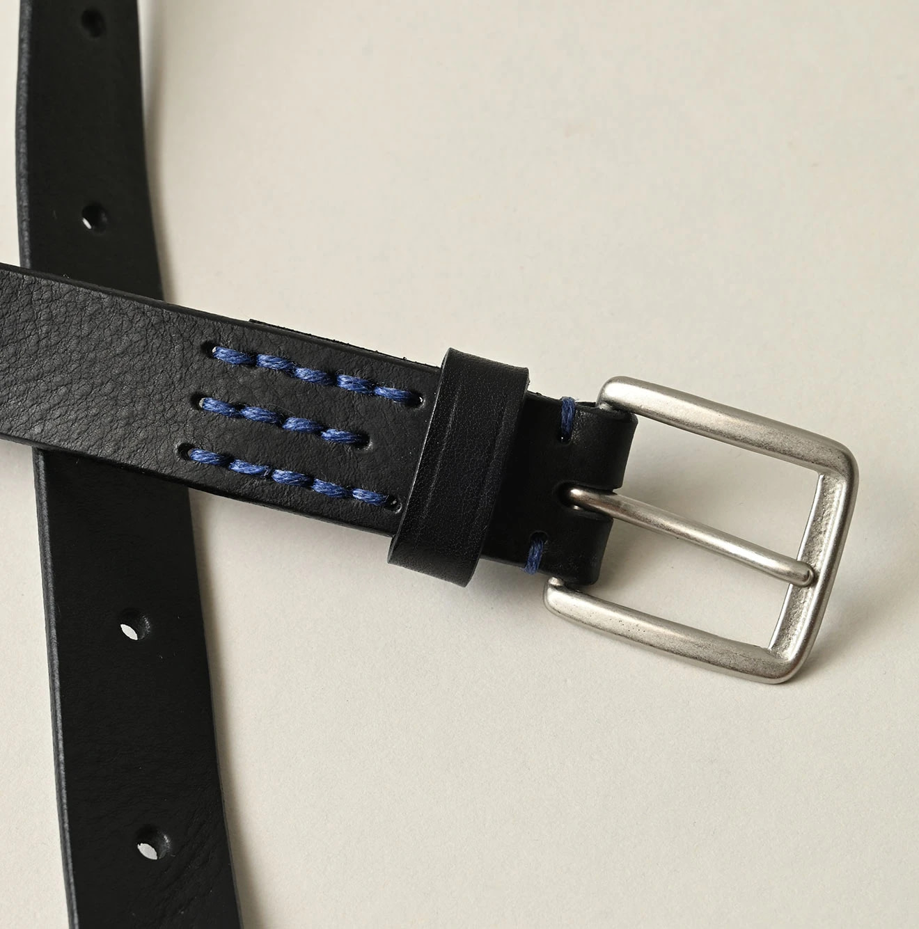 Azure Vintage Leather Belt Narrow Detail