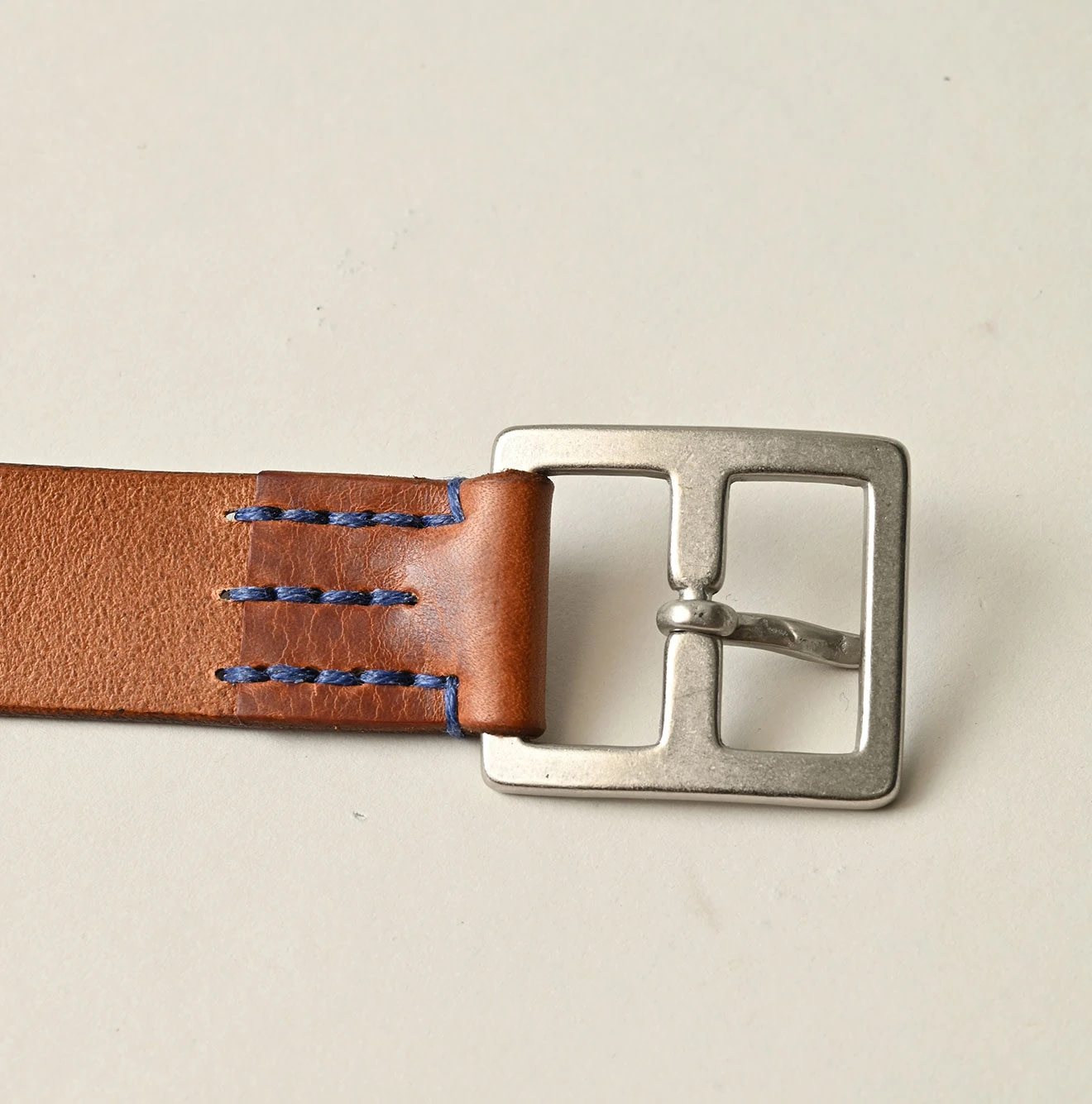 Azure Vintage Leather Belt Medium Detail
