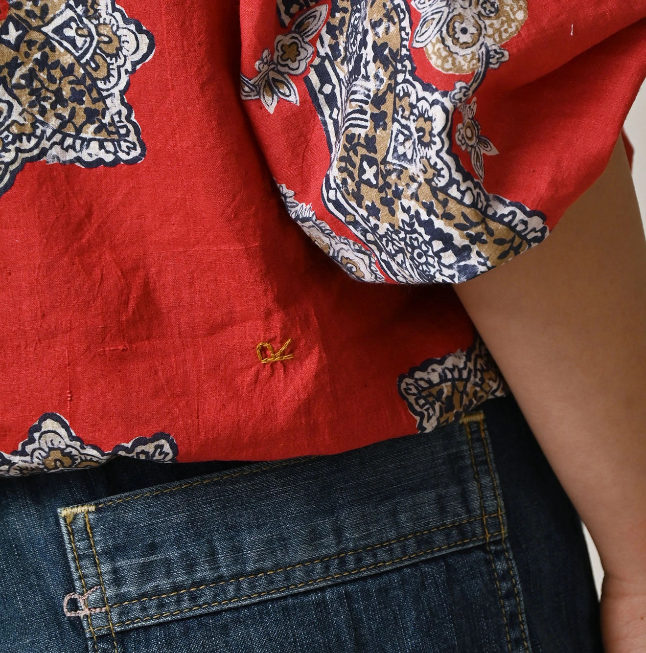 Bandana Paisley Print Puff Blouse Detail