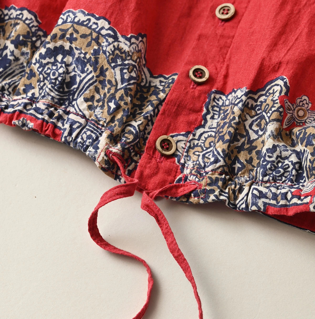 Bandana Paisley Print Puff Blouse Detail