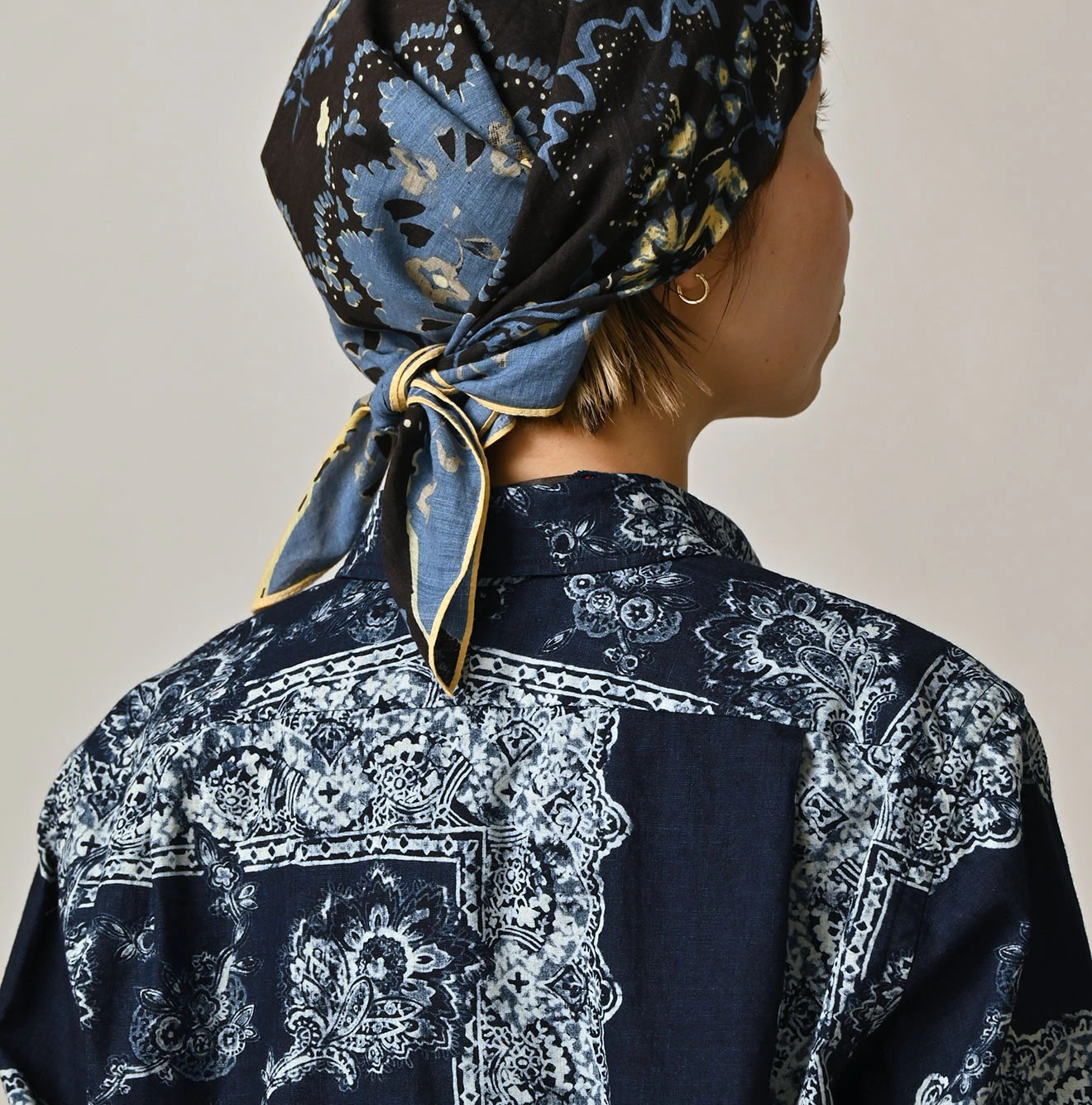 Indigo Indian Khadi Bandana Paisley Sarasa Print 908 Loafer Shirt Detail