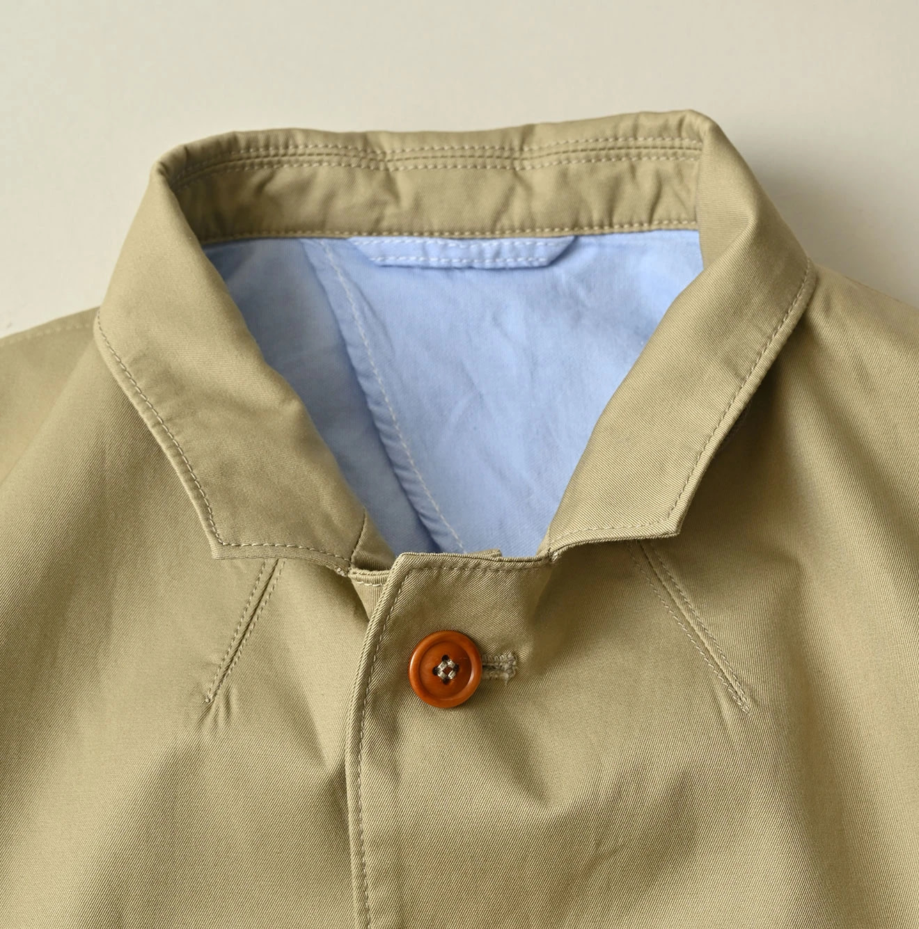 Thin Gabardine 908 Jacquarde Detail