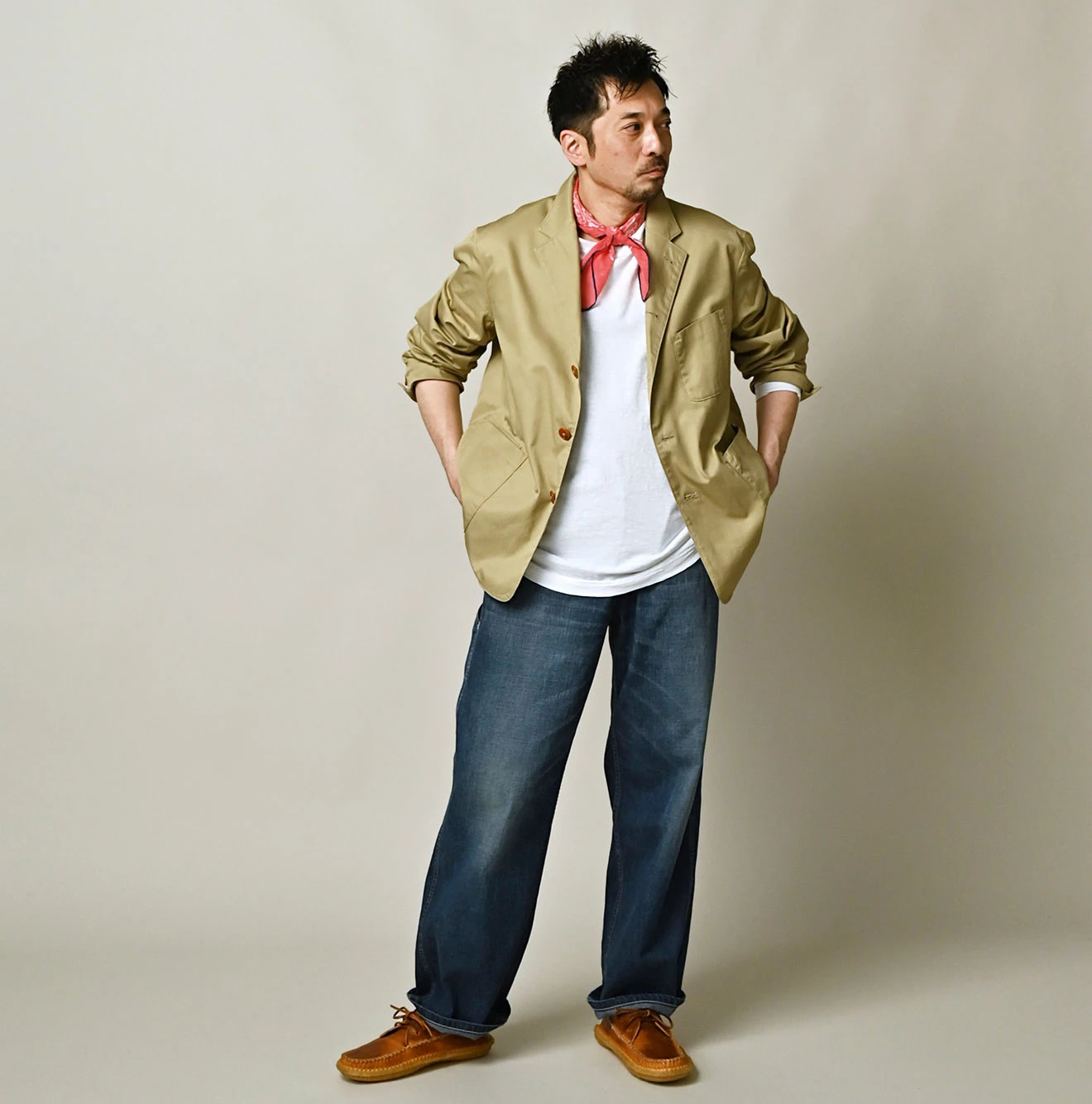 Thin Gabardine 908 Jacquarde Male Model