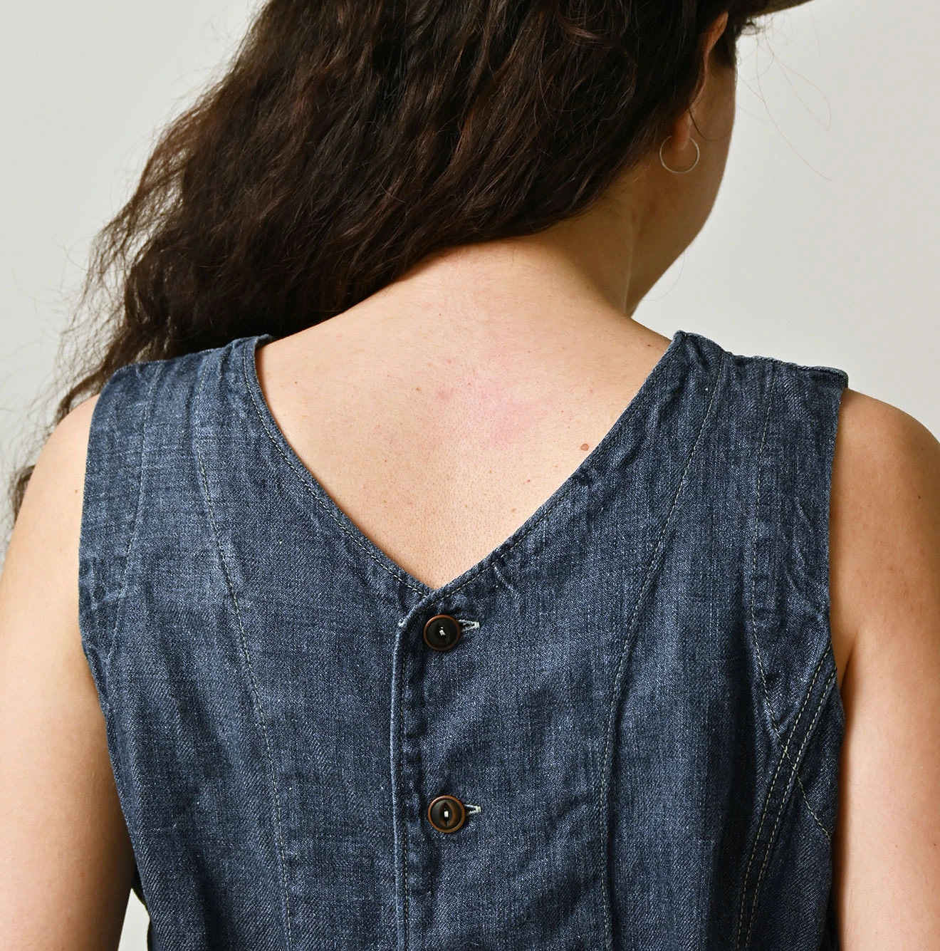 Linen Denim Open Sleeveless Shirt Zyu Detail