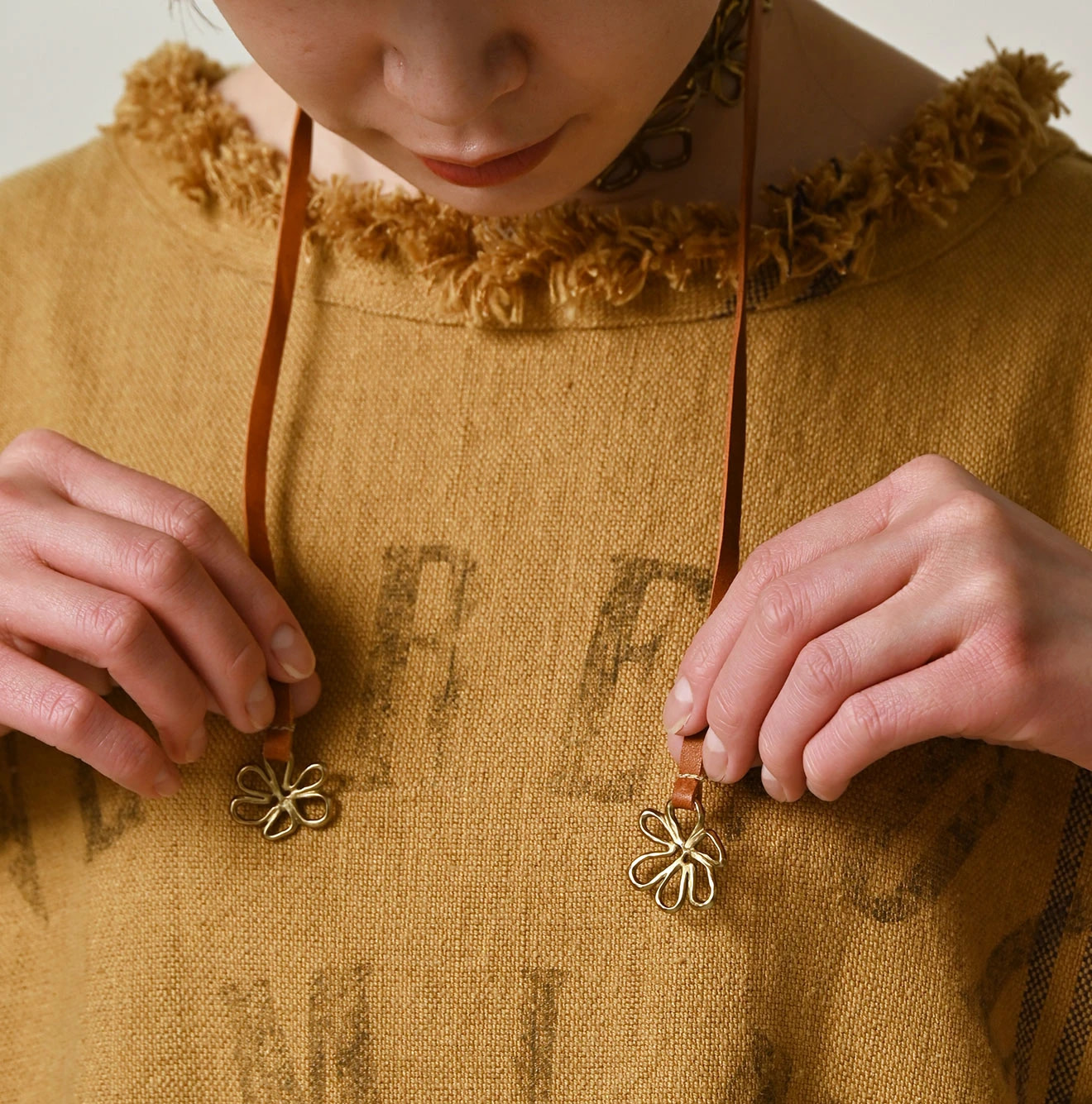 Flower Choker Detail
