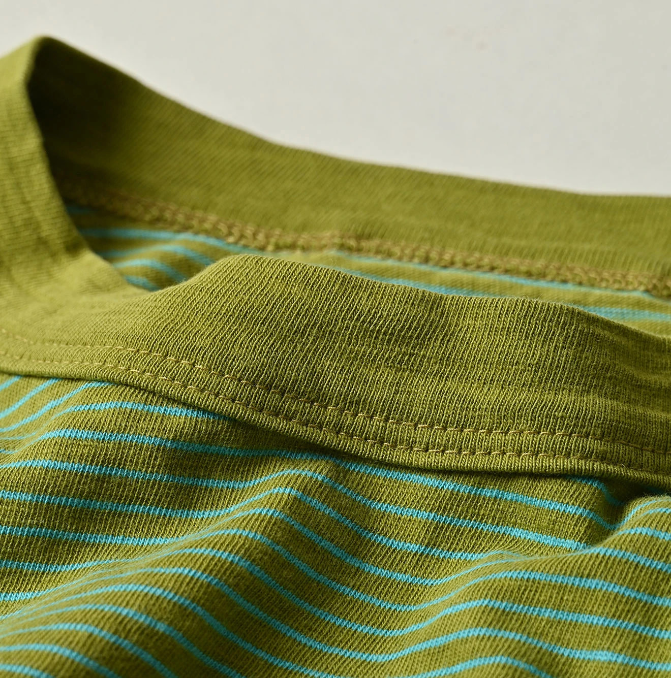 Tenjiku Striped 908 45 Star Pocket T-shirt Detail
