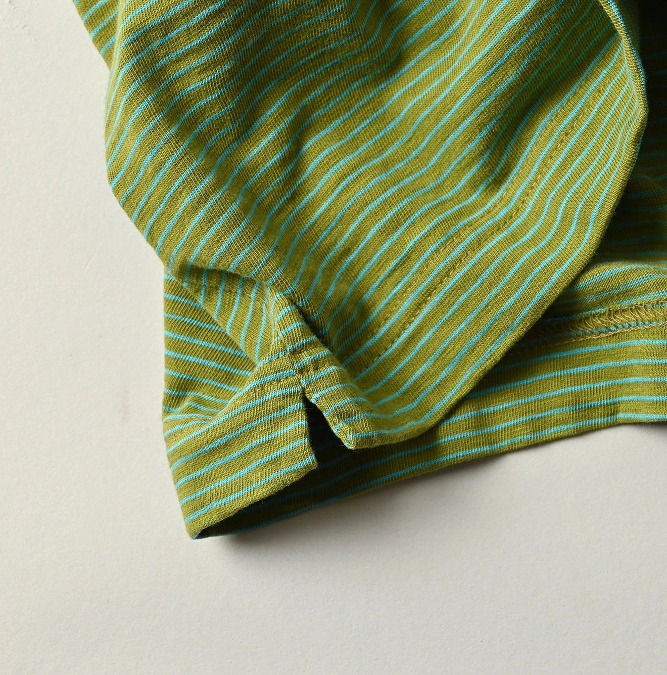 Tenjiku Striped 908 45 Star Pocket T-shirt Detail