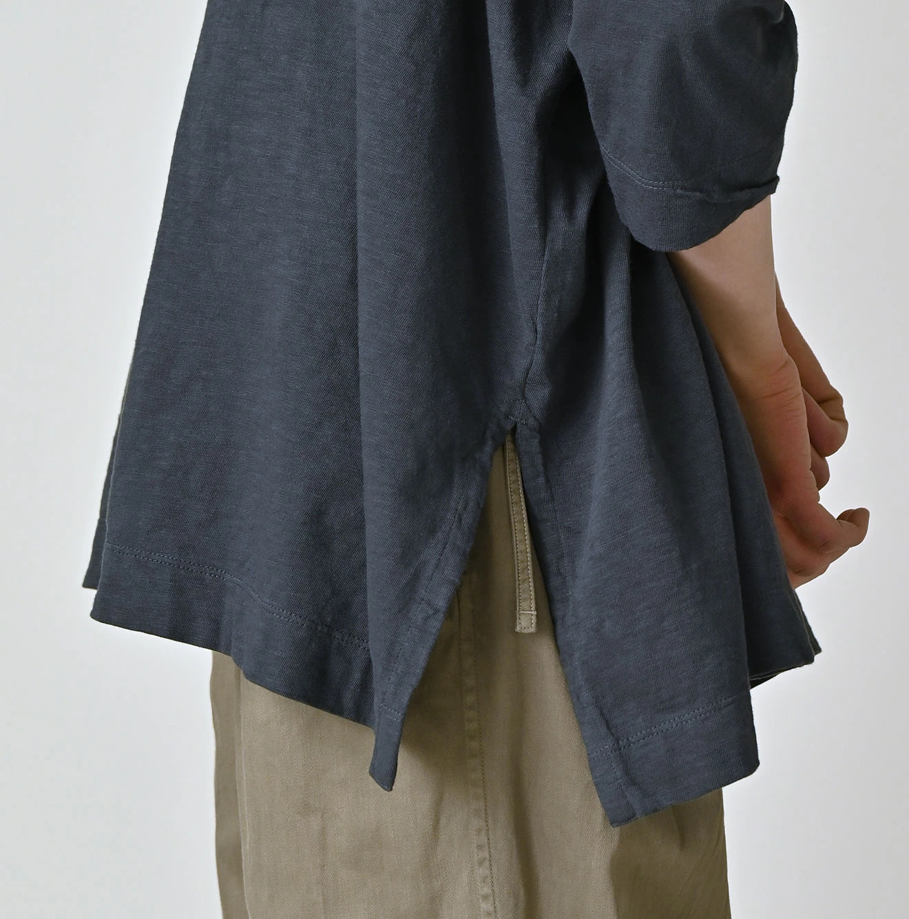 Tenjiku Big Slit T-shirt Detail