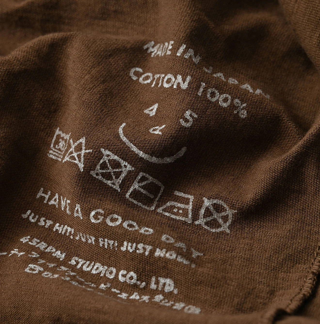 Tenjiku Big Slit T-shirt Detail