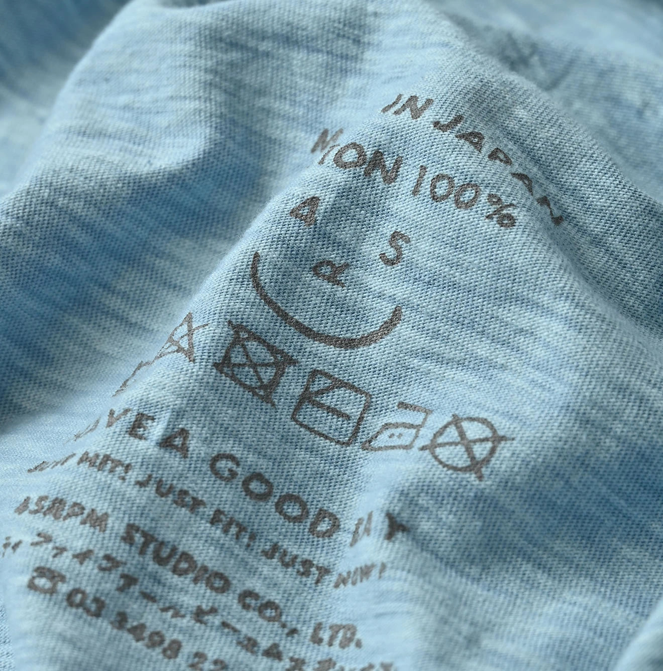 45 Plant Dyed Tenjiku Big Slit T-shirt Detail