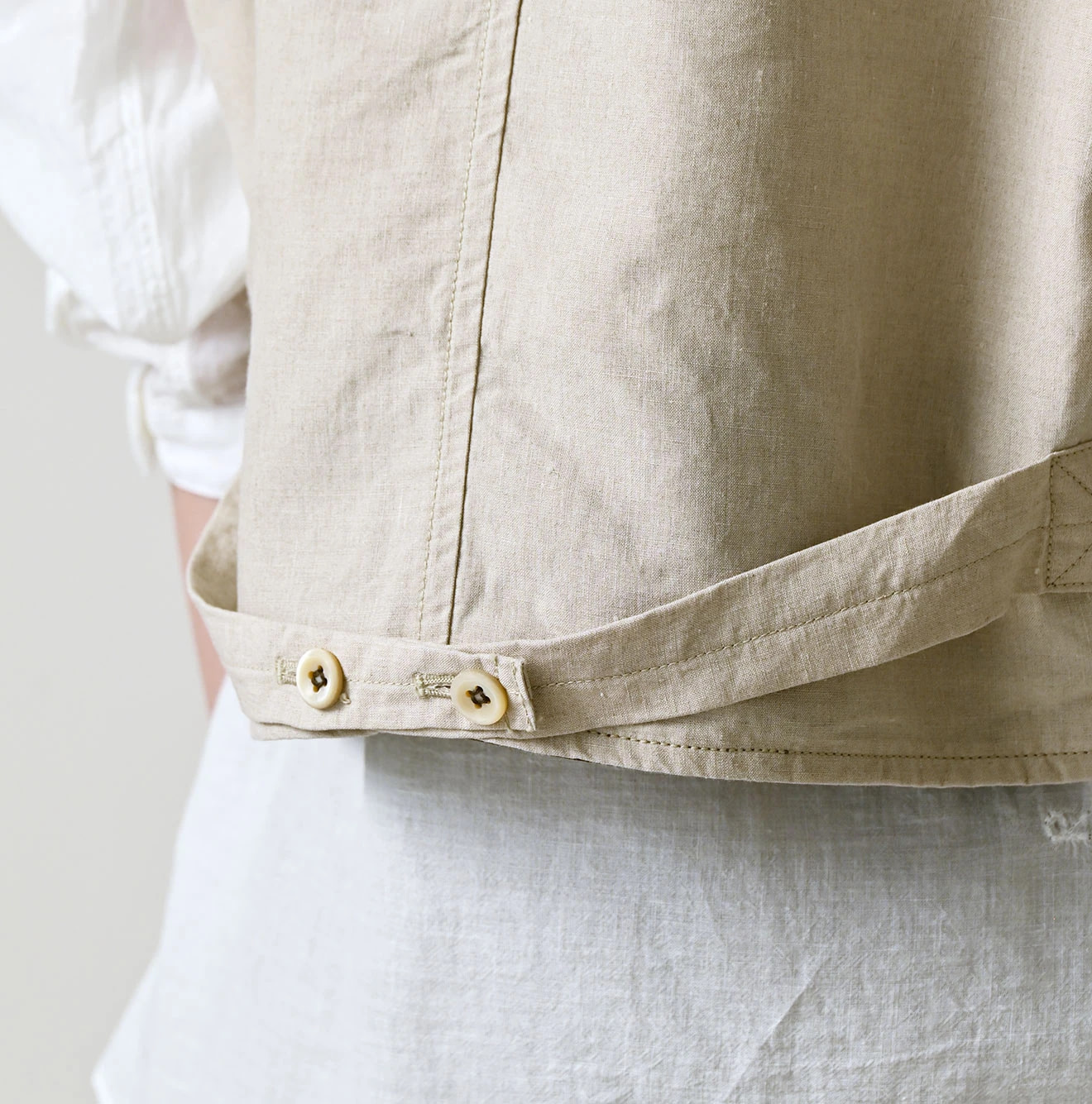 Linen Cloth 908 Vest Detail