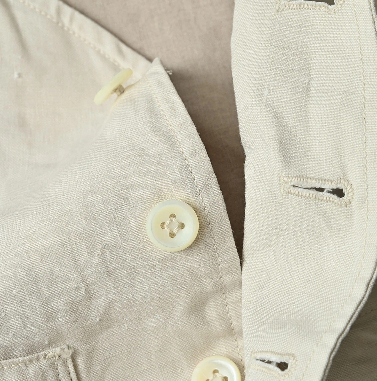 Linen Cloth 908 Vest Detail