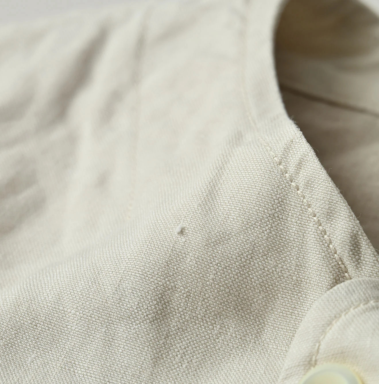 Linen Cloth 908 Vest Detail