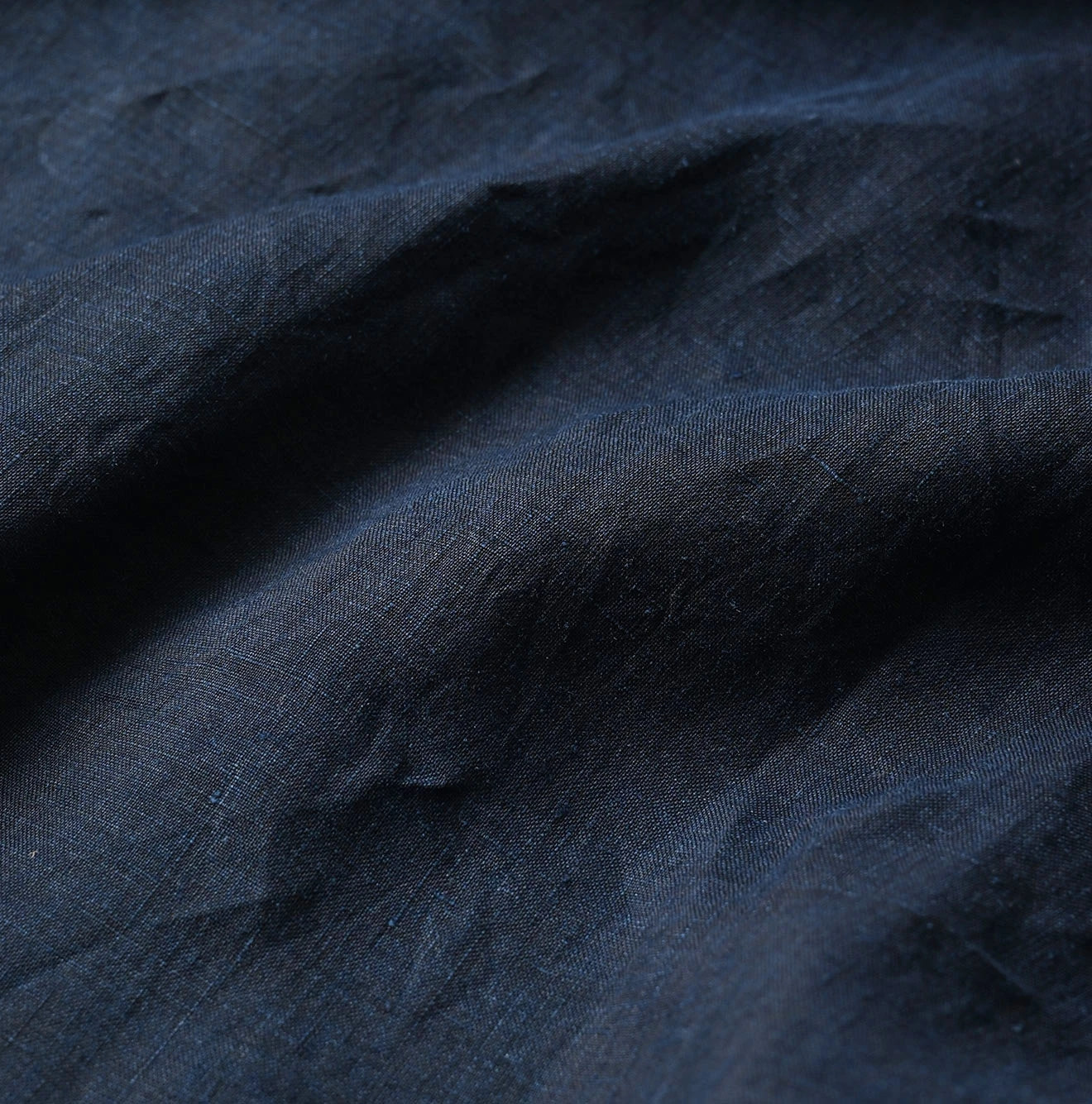 Indigo Hemp Picture Book Bandana Blouse Detail
