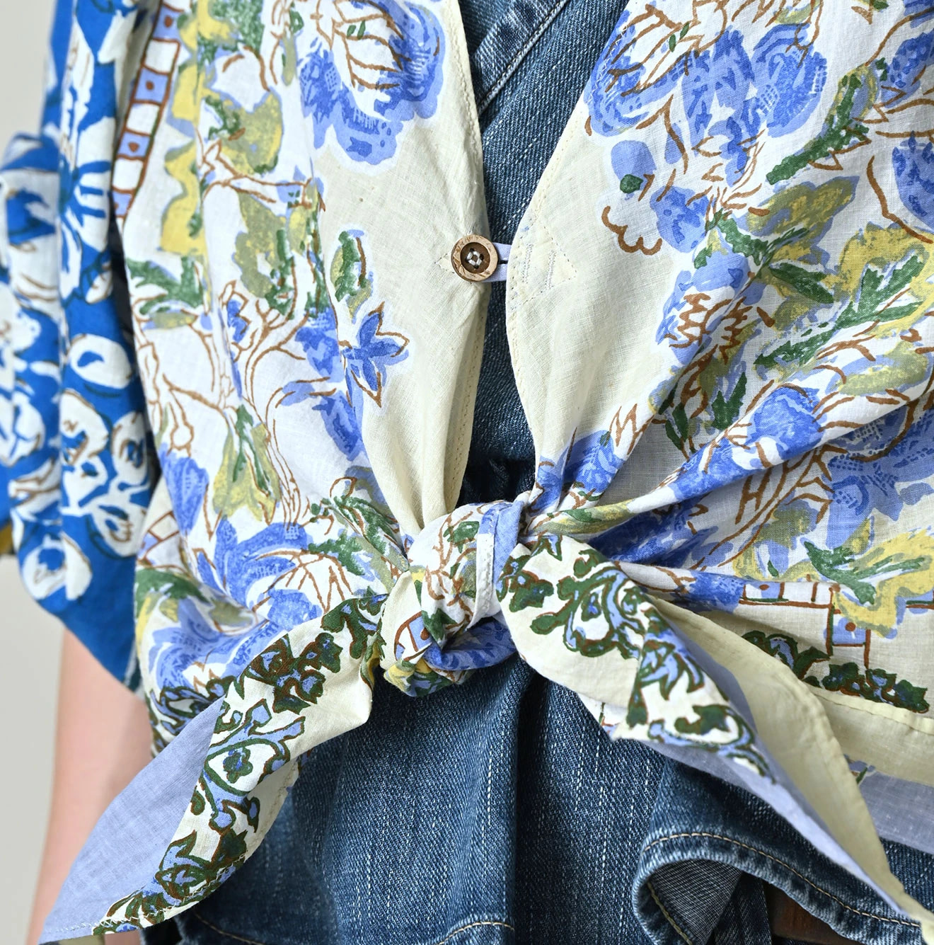 Indian Khadi Bandana Mix SAIJIKI Bolero Detail