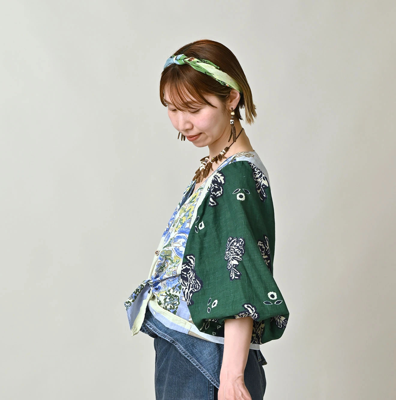 Indian Khadi Bandana Mix SAIJIKI Bolero Female Model