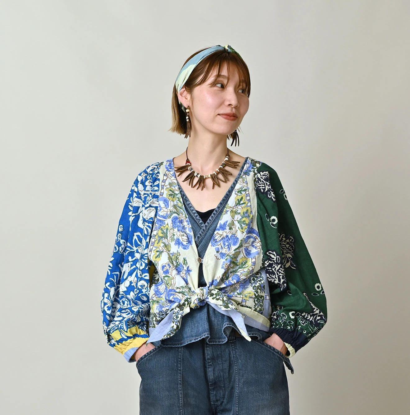 Indian Khadi Bandana Mix SAIJIKI Bolero Female Model