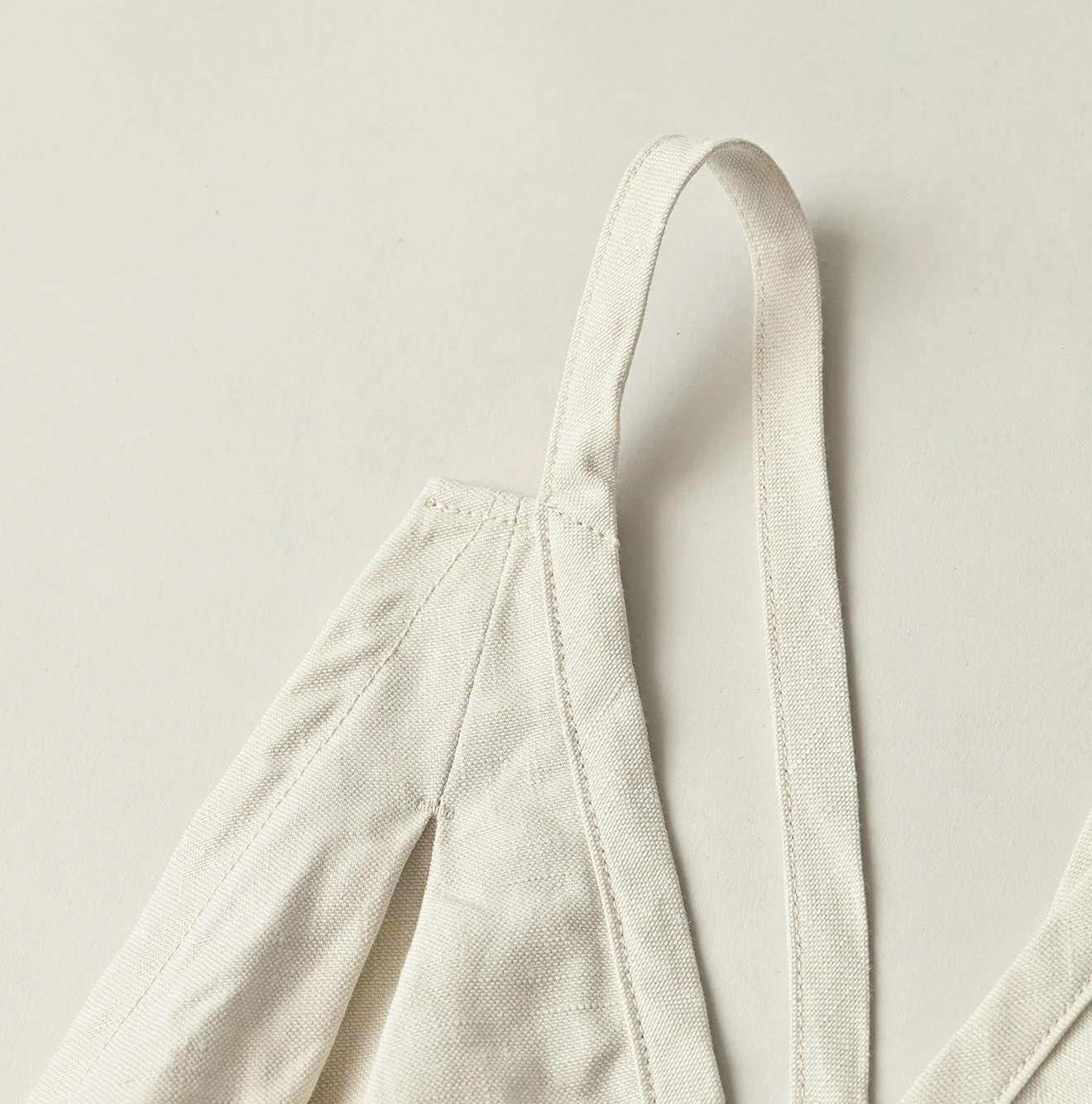 Linen Cloth Tank Bra Detail