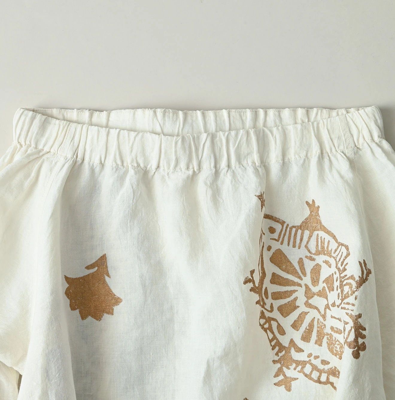 Indian Linen Gold Leaf Print Shirred Dress Detail