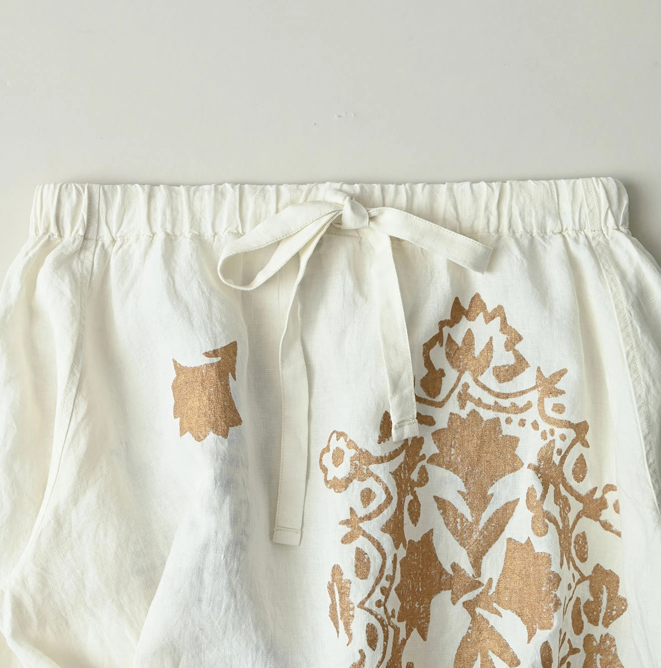 Indian Linen Gold Leaf Print Shirred Dress Detail