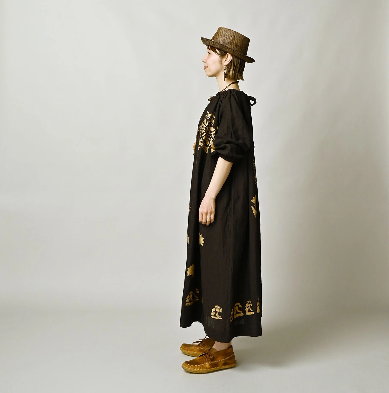 Indian Linen Gold Leaf Print Shirred Dress Female Model