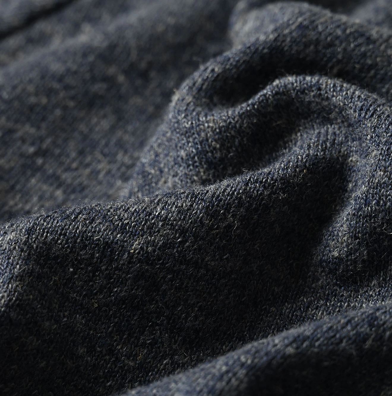 Mont Saint Super Gauze Dolman Sleeve Detail