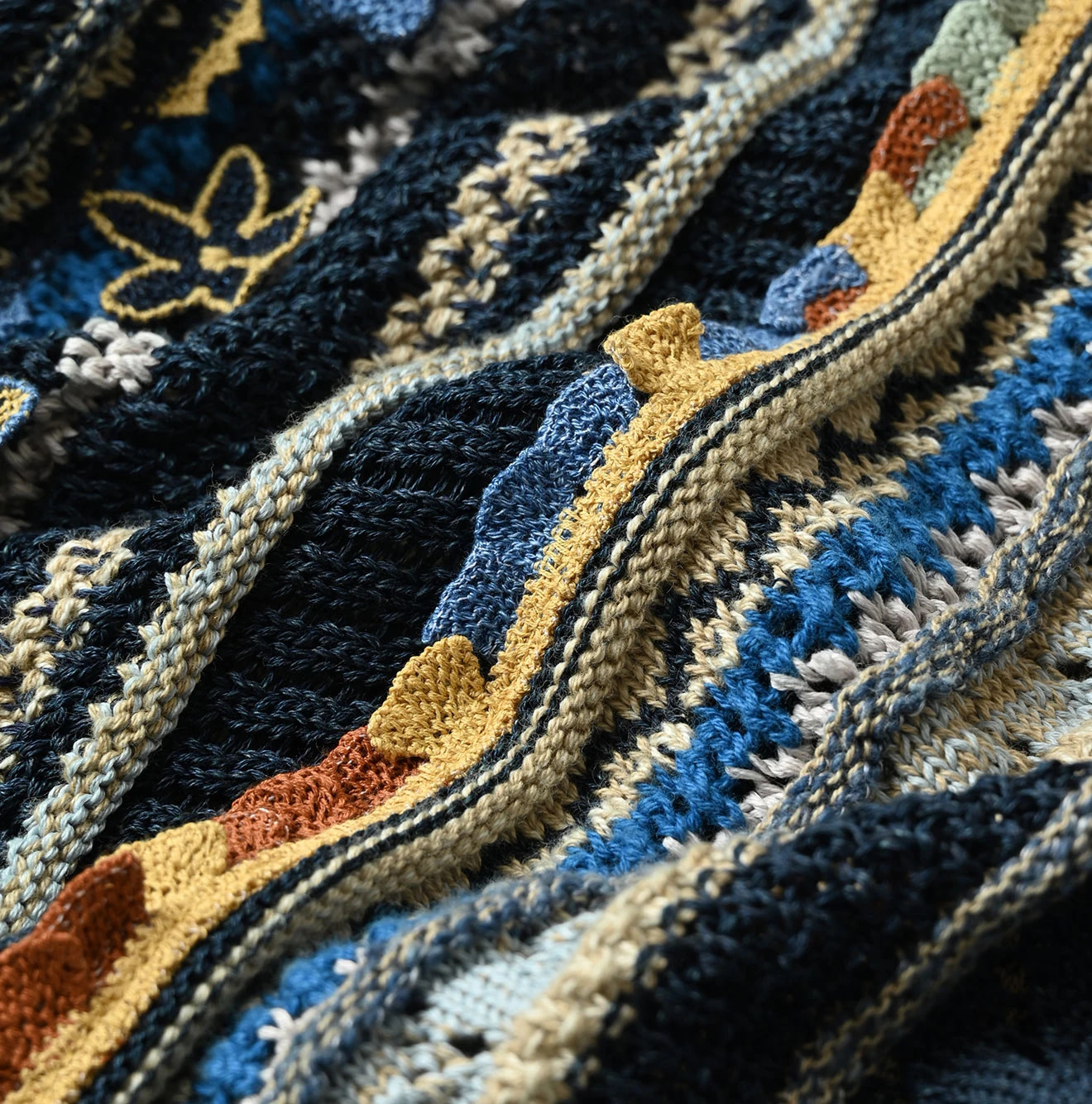 Indigo Base LeiLei Aloha Jacquard Bolero Detail