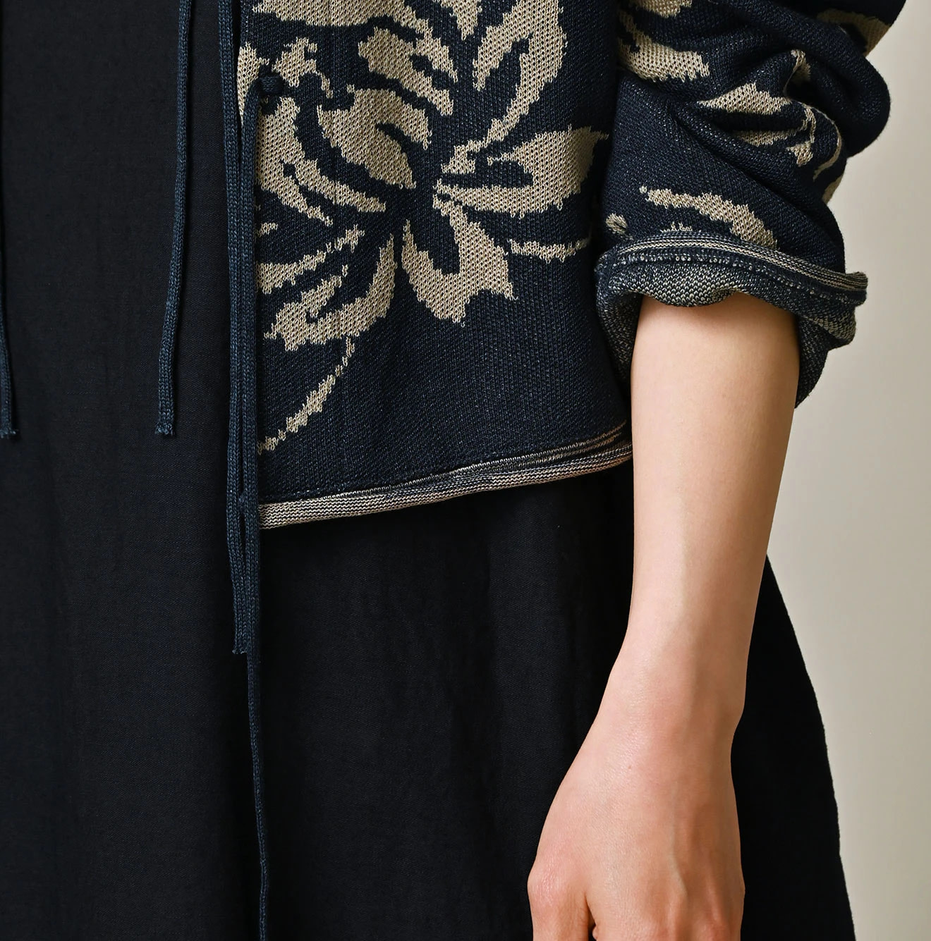 Indigo Base LeiLei Aloha Jacquard Cardigan Detail