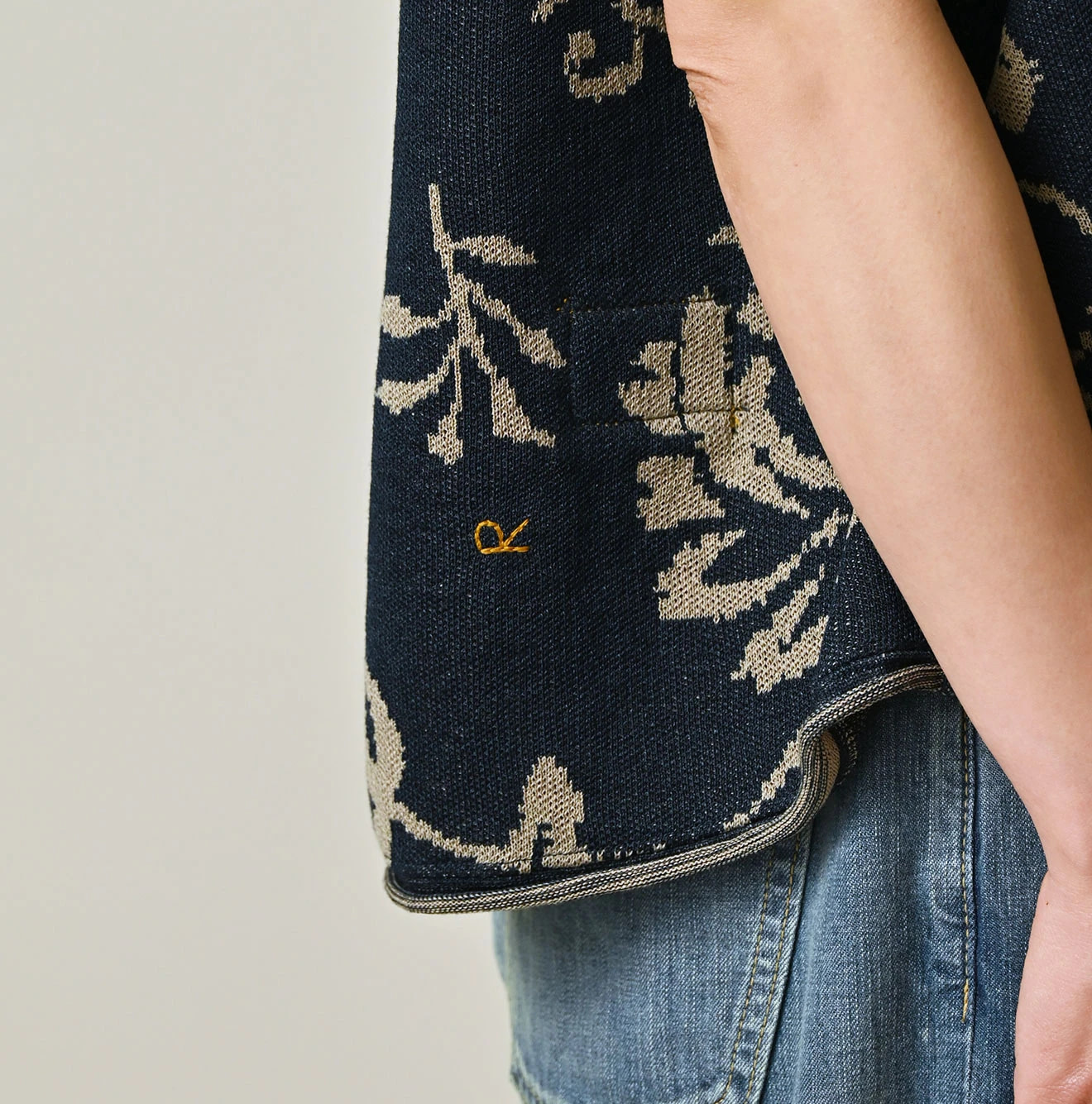 Indigo Base LeiLei Aloha Jacquard Camisole Detail