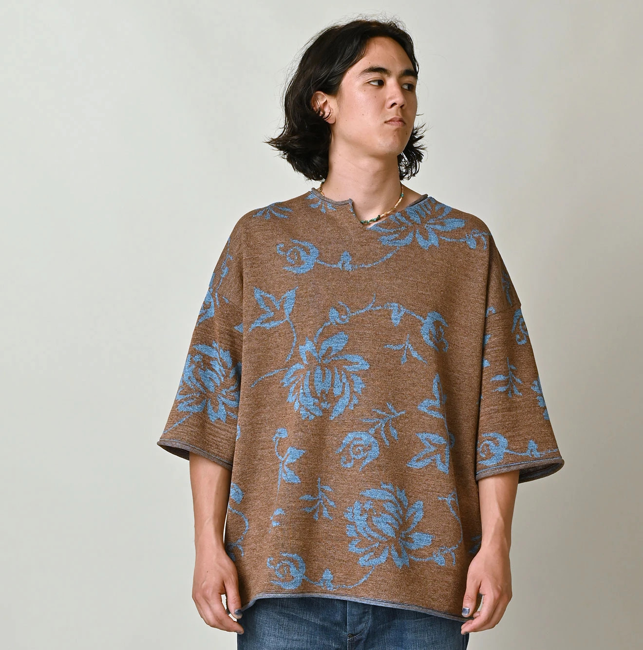 LeiLei Aloha Jacquard T-shirt Male Model