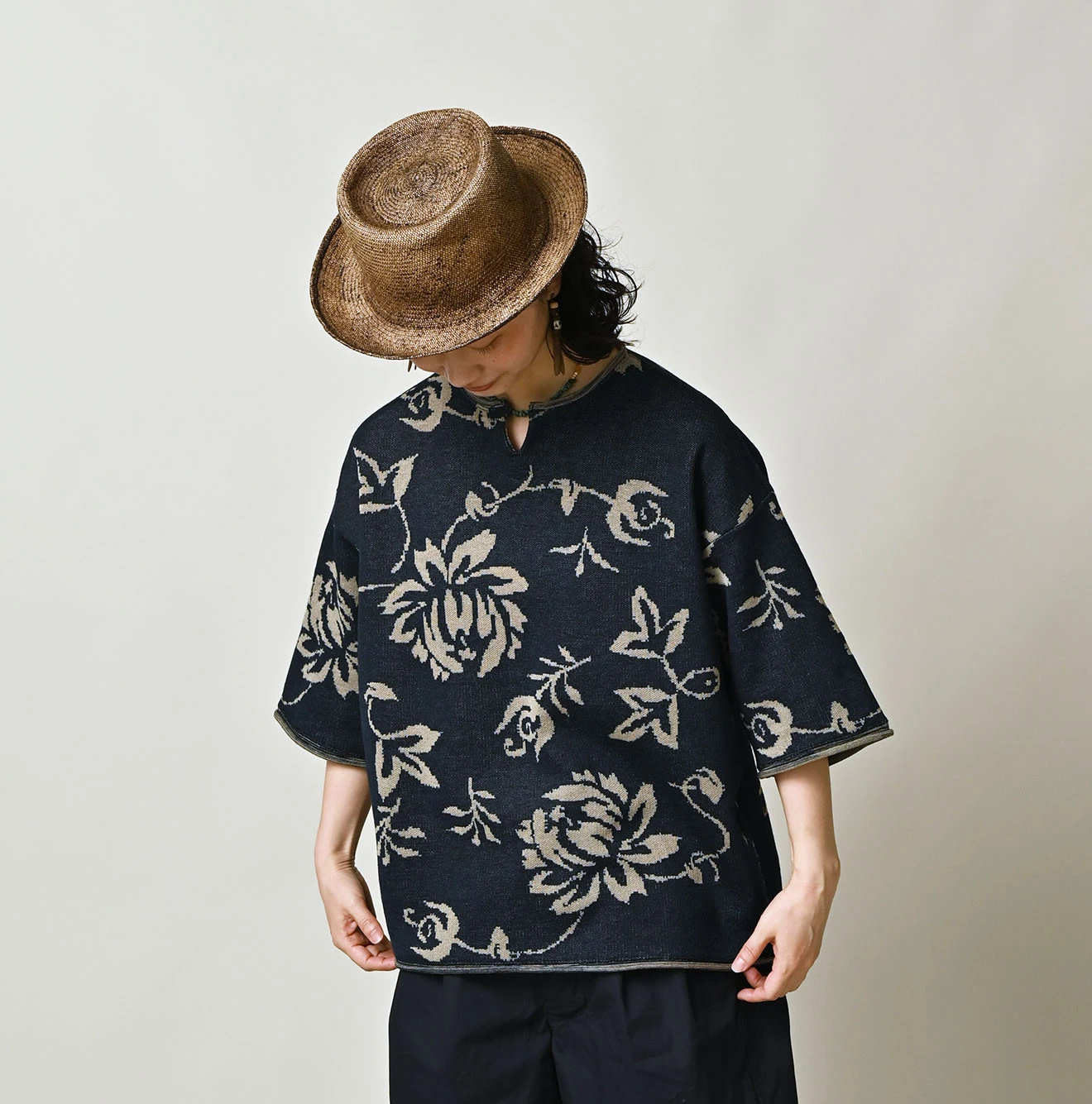 Indigo LeiLei Aloha Jacquard T-shirt Female Model