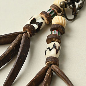 85 Brown Pierced Earrings