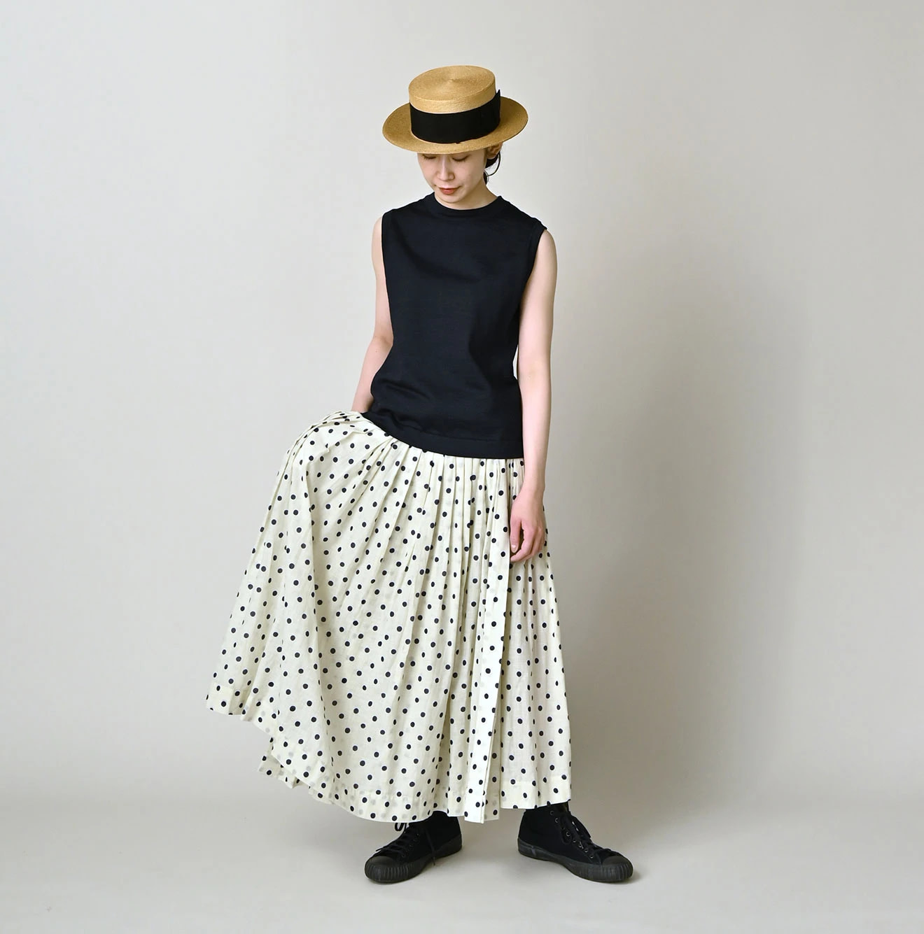 Gauze Polka Dots Print Tuck Wrap Skirt Female Model