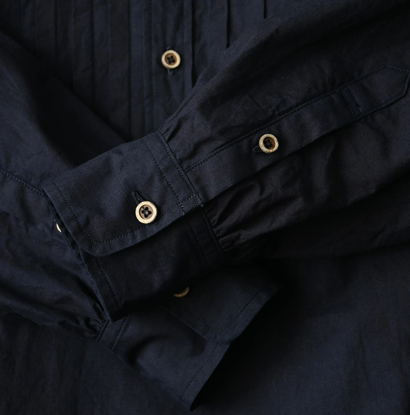 Indigo Batiste Tiered Shirt Dress Detail
