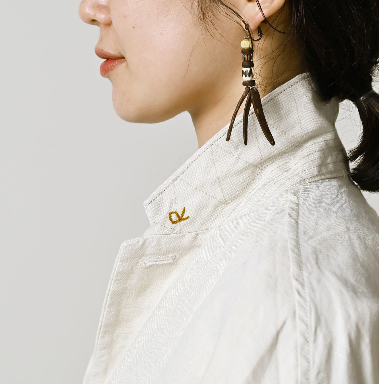Linen Cloth 908 Uma Jacket Detail