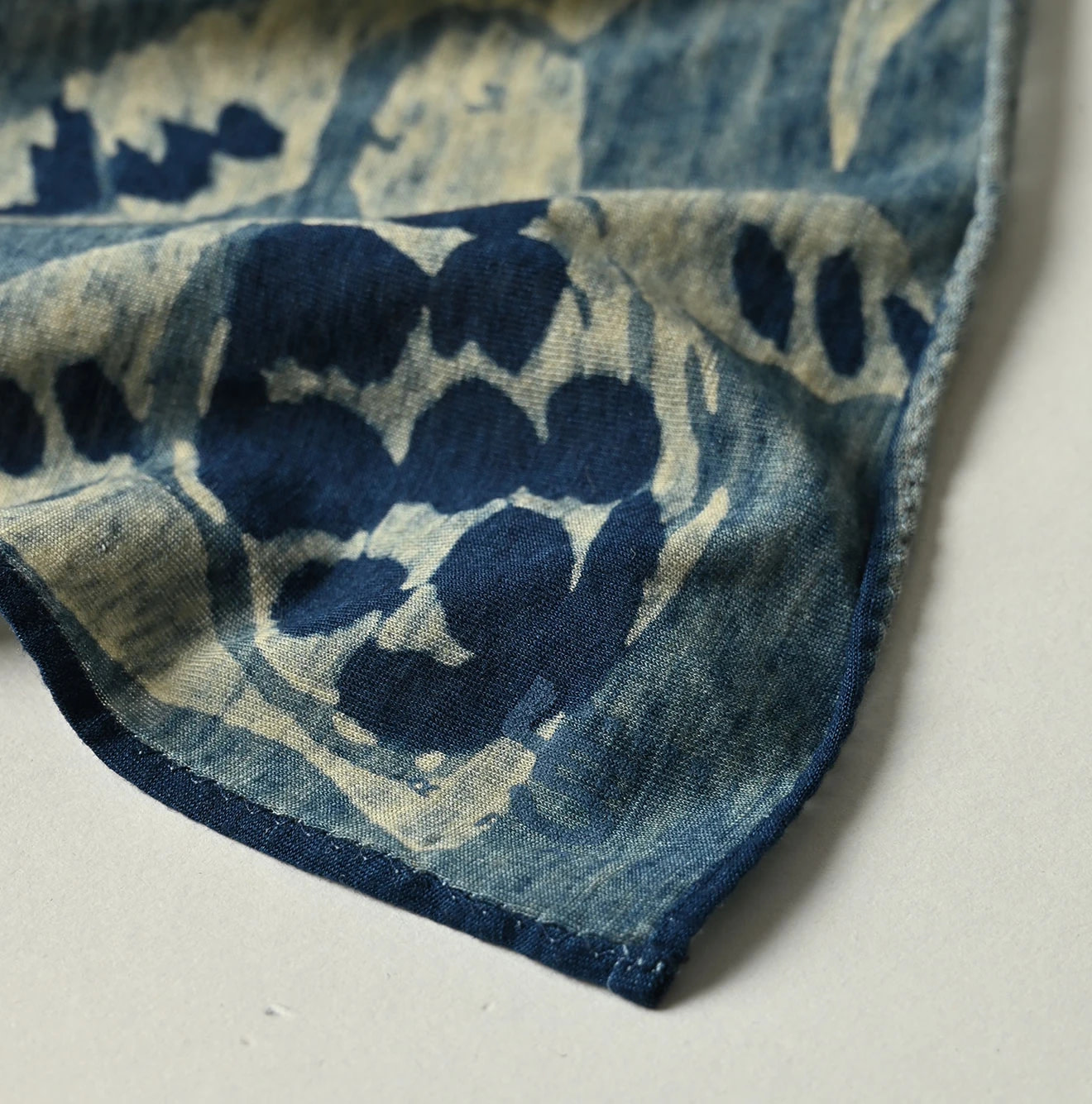 Indigo Tenjiku LeiLei Bandana Detail