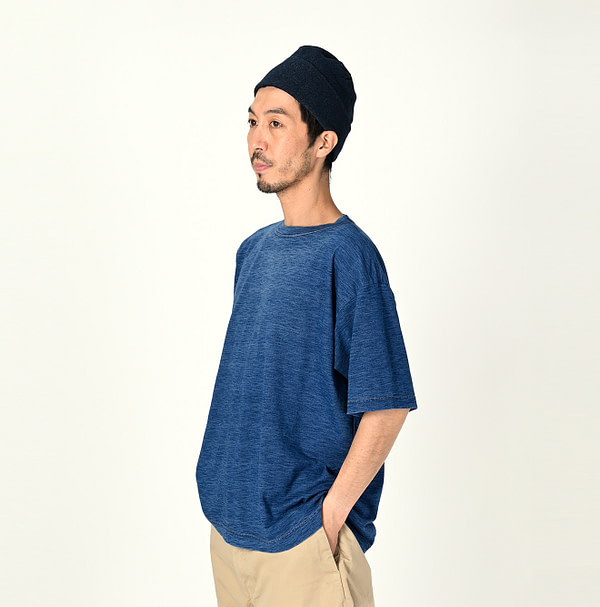 Indigo Tenjiku Cotton 908 Paisley Pocket T-shirt Male Model