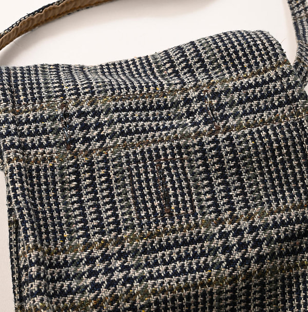 Indigo Cotton Tweed Pocketch Detail