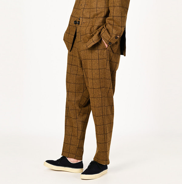 Jersey Wool Flannel 908 Easy Pants Male Model
