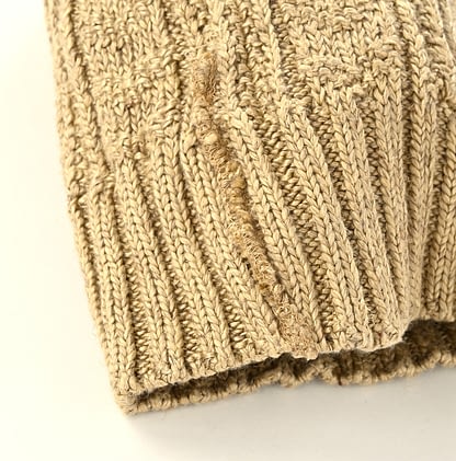 Linen Knit Pattern Cap Detail