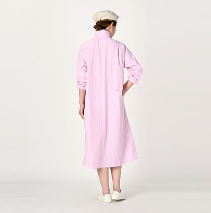 Yarn Dyed Damp Cotton 8 knot Ocean Dress Female Model