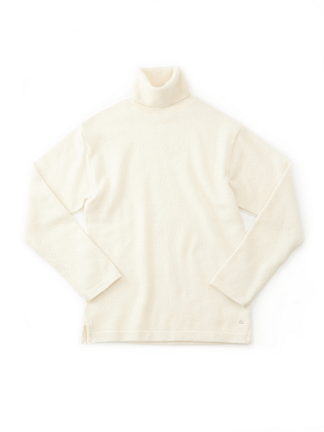 Cashmere 908 Knitty Turtleneck in White