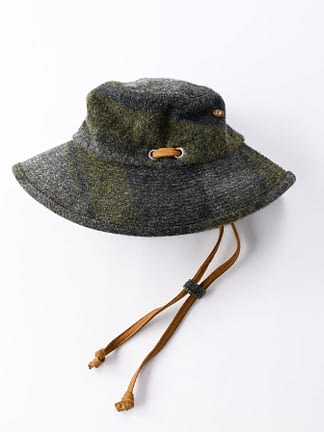 Melton Tweed Sail Hat green
